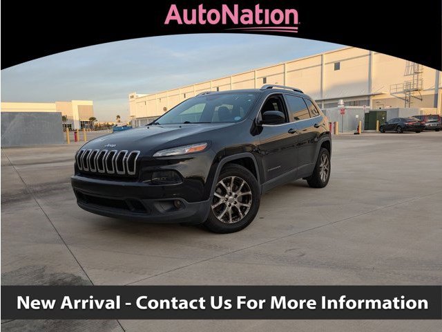 Used 2016 Jeep Cherokee Latitude w/ Comfort & Sound Group