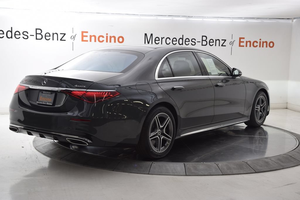 Used 2026 Mercedes-Benz S 580e 4MATIC Sedan image 6
