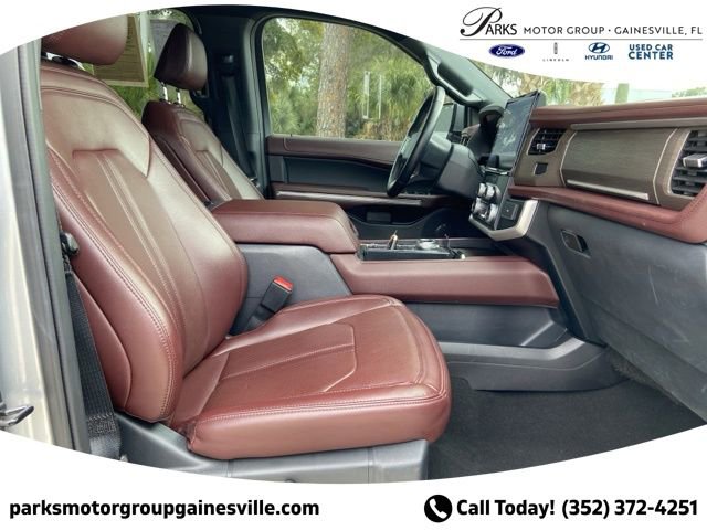 Certified 2024 Ford Expedition Limited image 21