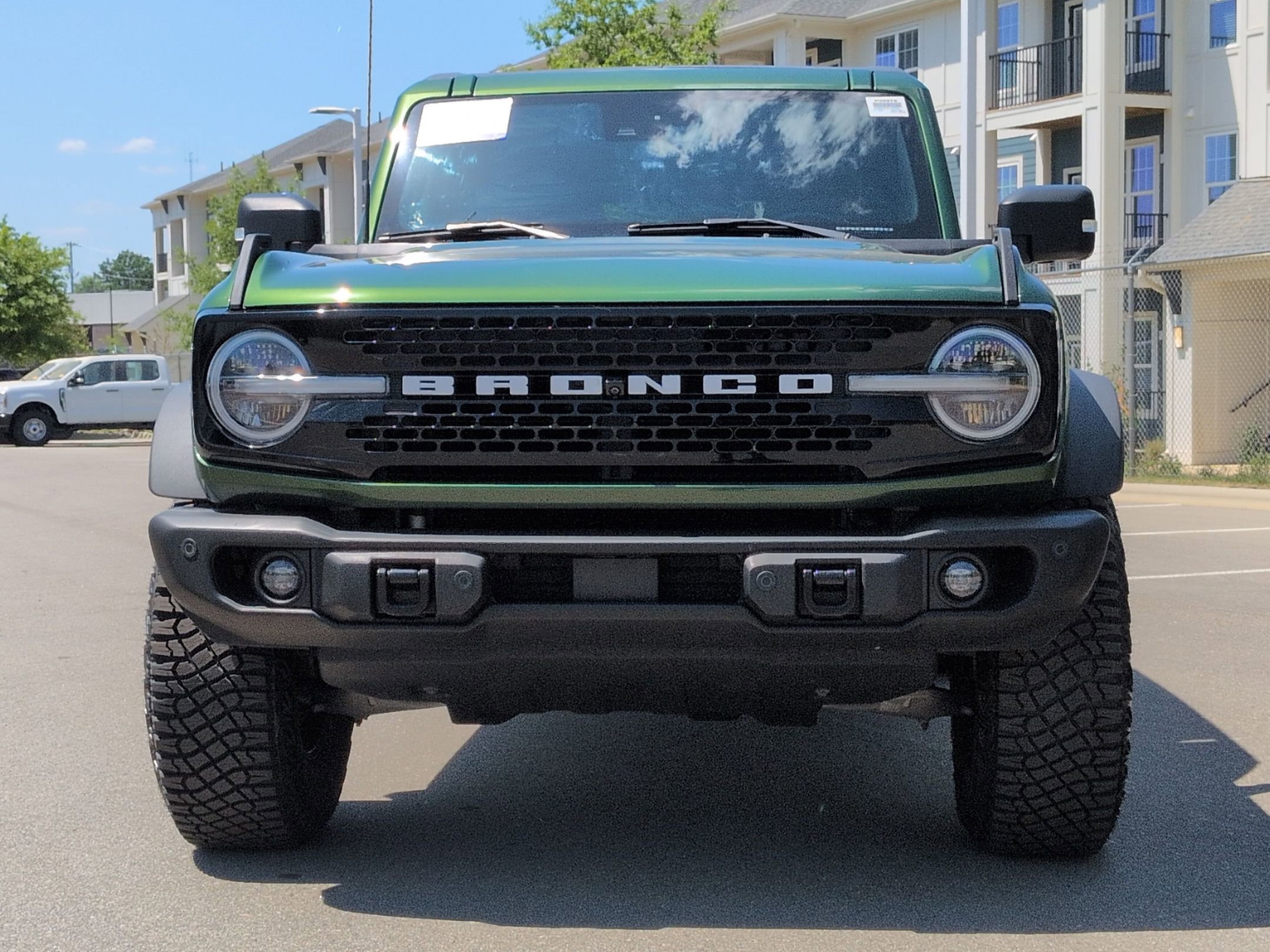 Used 2023 Ford Bronco Wildtrak AWD/4WD image 9