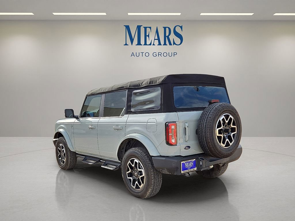 Used 2024 Ford Bronco Outer Banks image 3