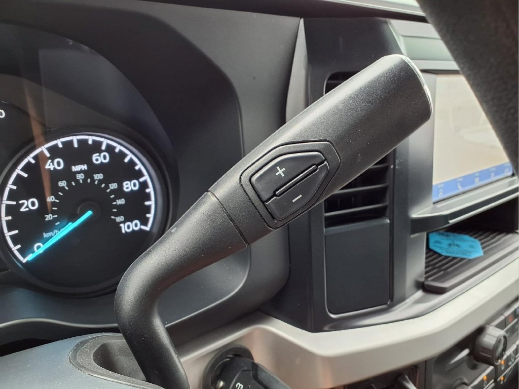 Used 2025 Ford F350 XLT AWD/4WD image 18