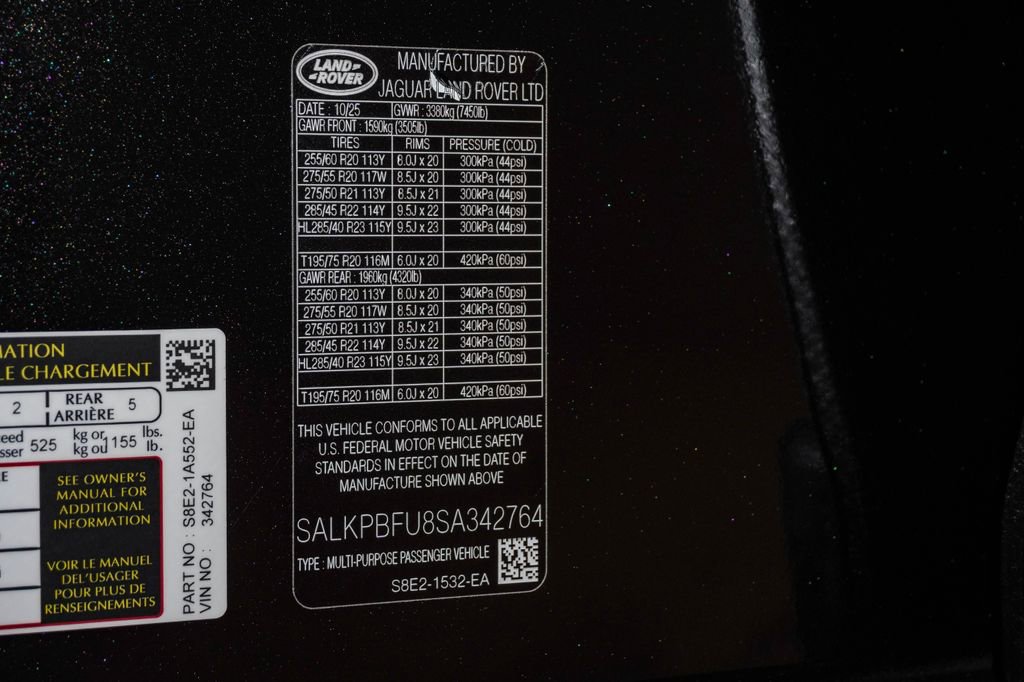 Used 2025 Land Rover Range Rover Long Wheelbase SE AWD/4WD image 33