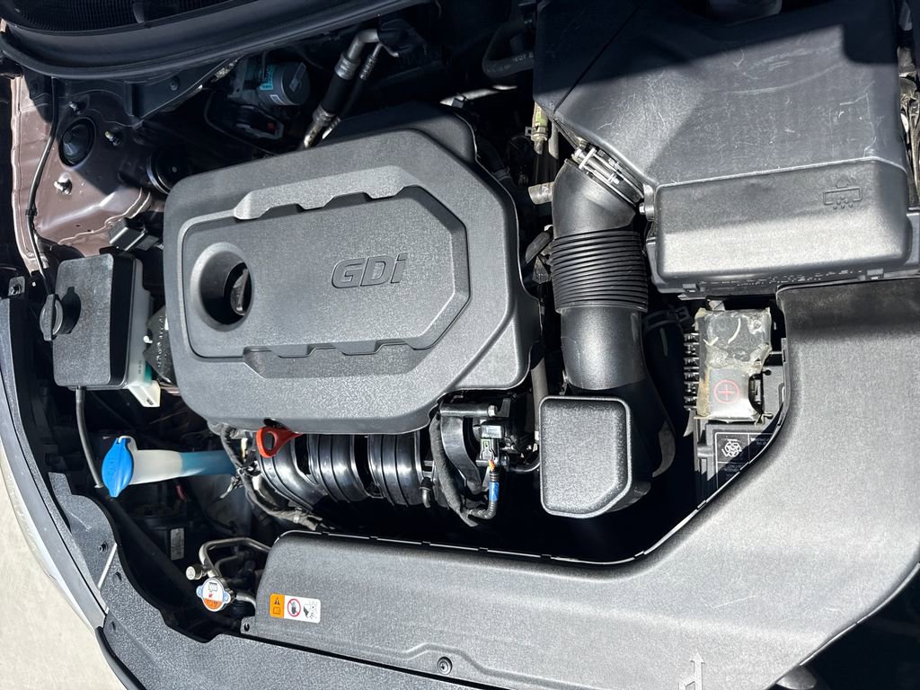 Used 2017 Hyundai Sonata Limited image 34