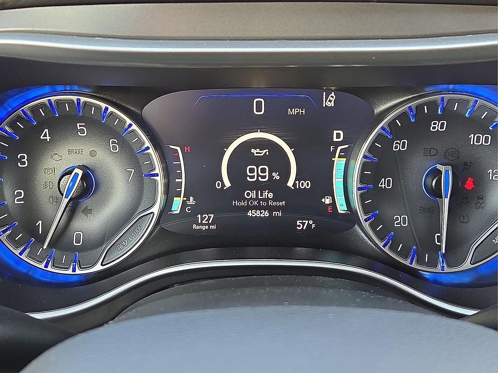 Used 2024 Chrysler Pacifica Touring-L image 23