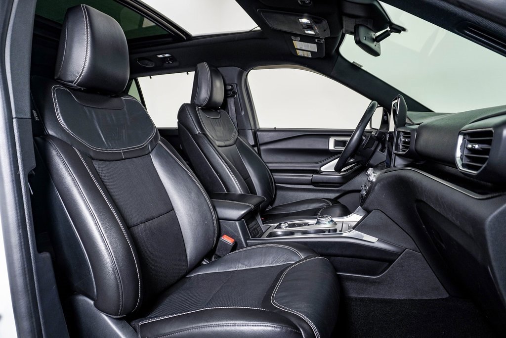 Used 2020 Ford Explorer ST w/ ST Street Pack image 14