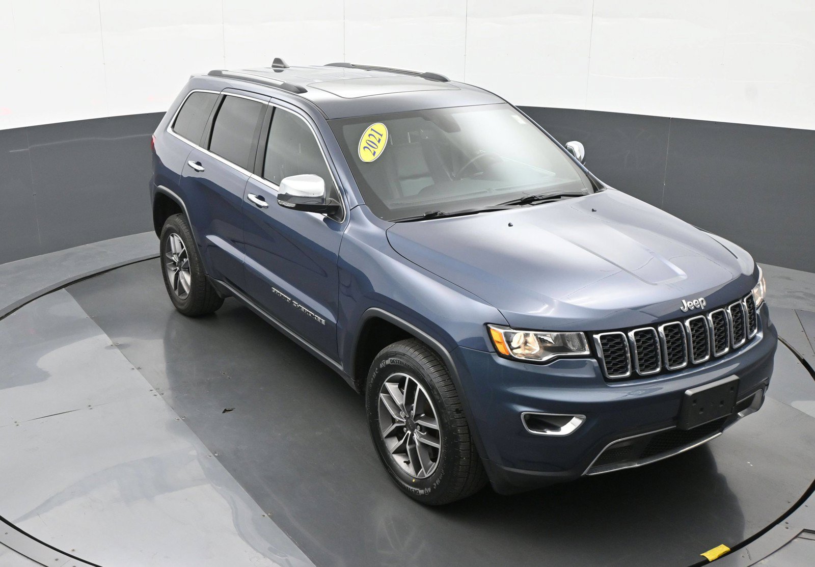 Used 2021 Jeep Grand Cherokee Limited AWD/4WD image 33