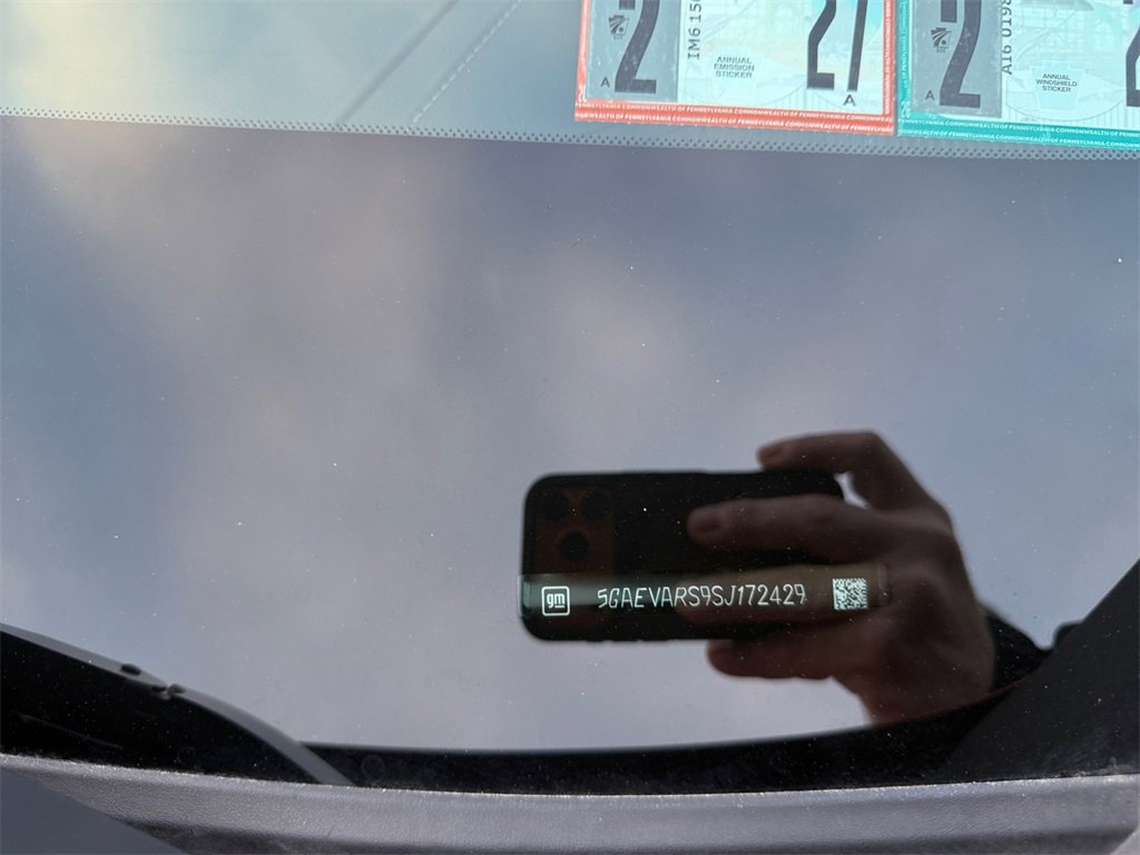 Certified 2025 Buick Enclave Preferred image 31