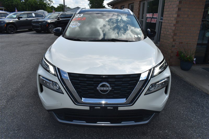 Used 2023 Nissan Rogue SL w/ SL Premium Package AWD/4WD image 8