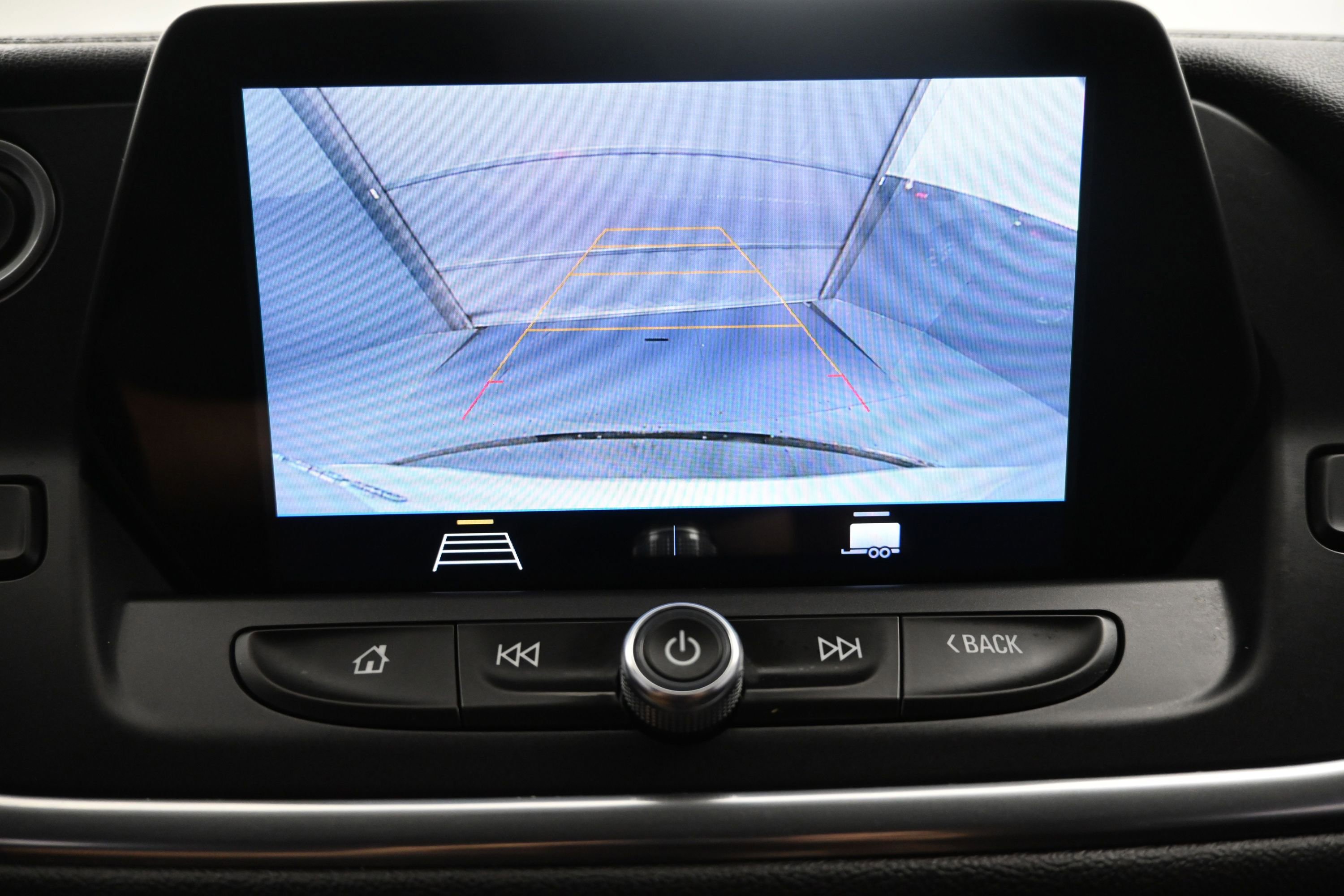 Used 2019 Chevrolet Blazer LT AWD/4WD image 16