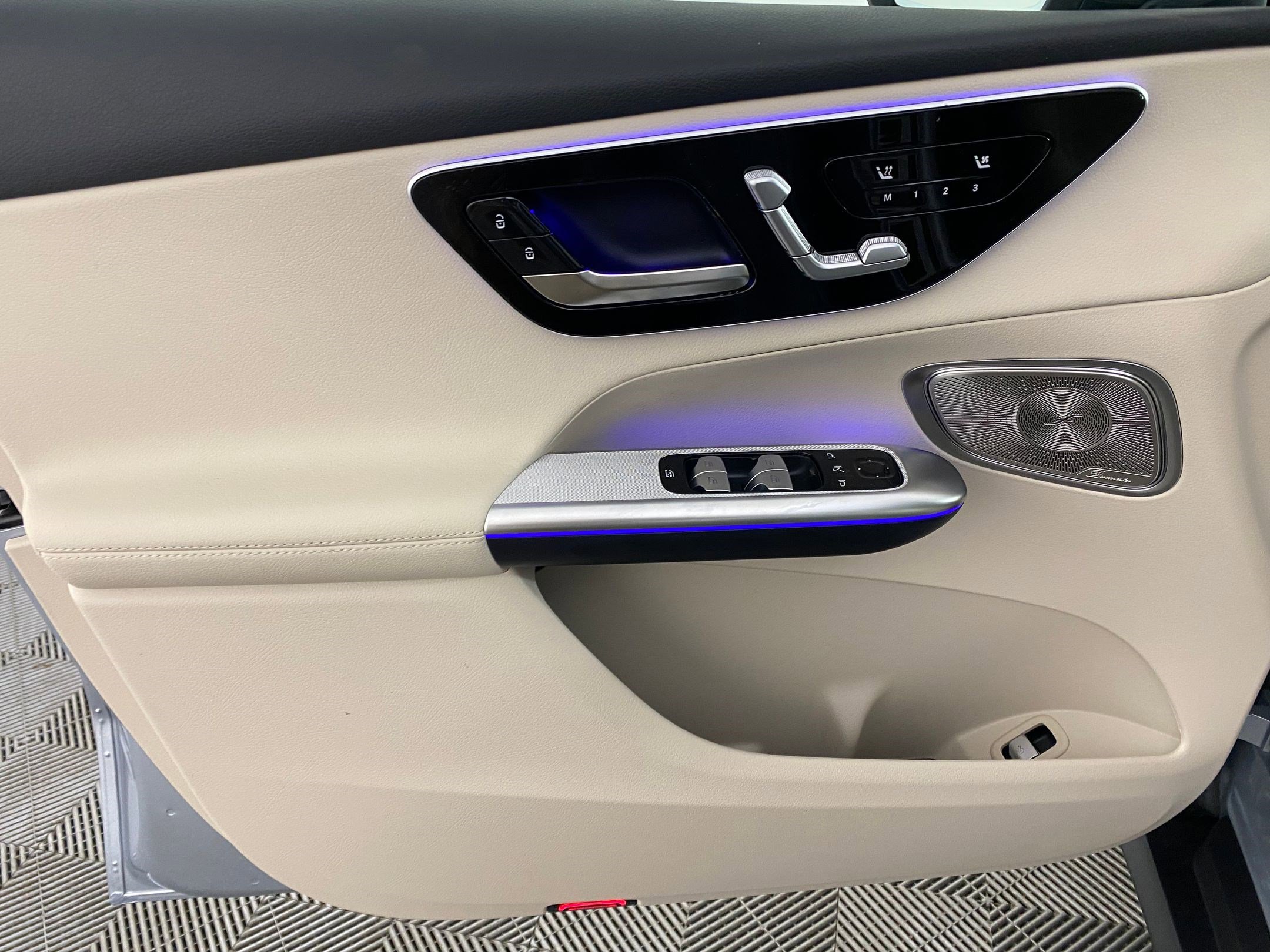 New 2026 Mercedes-Benz GLC 300 4MATIC image 12