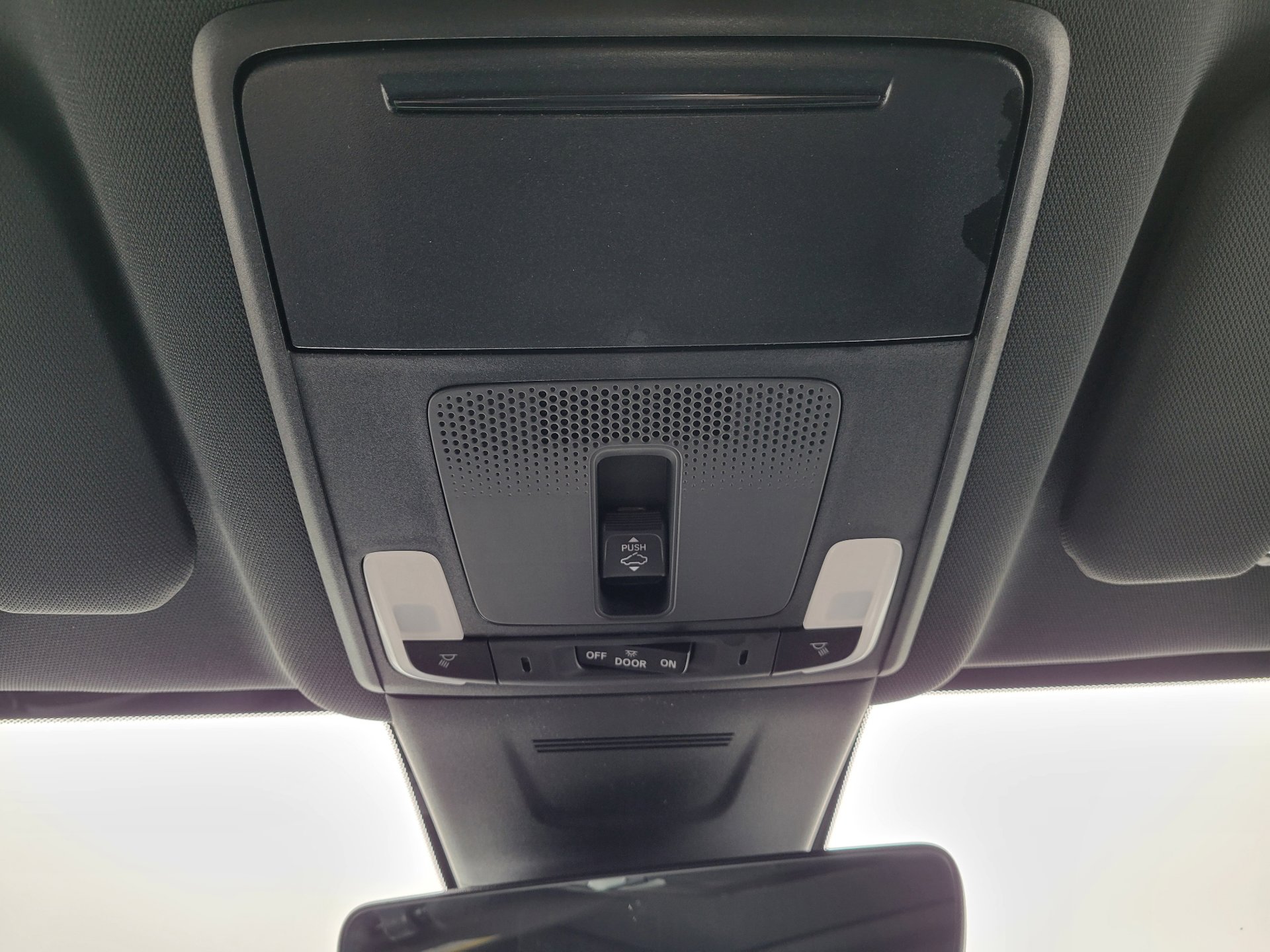 Certified 2025 Honda CR-V Sport Touring image 31