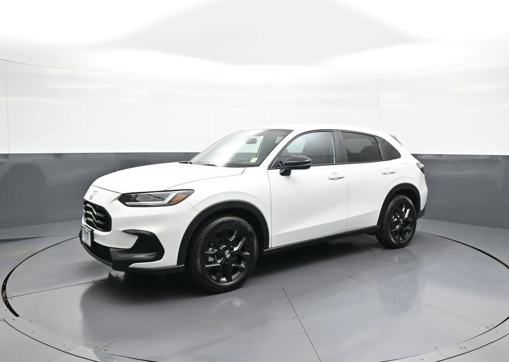 Used 2024 Honda HR-V Sport image 10