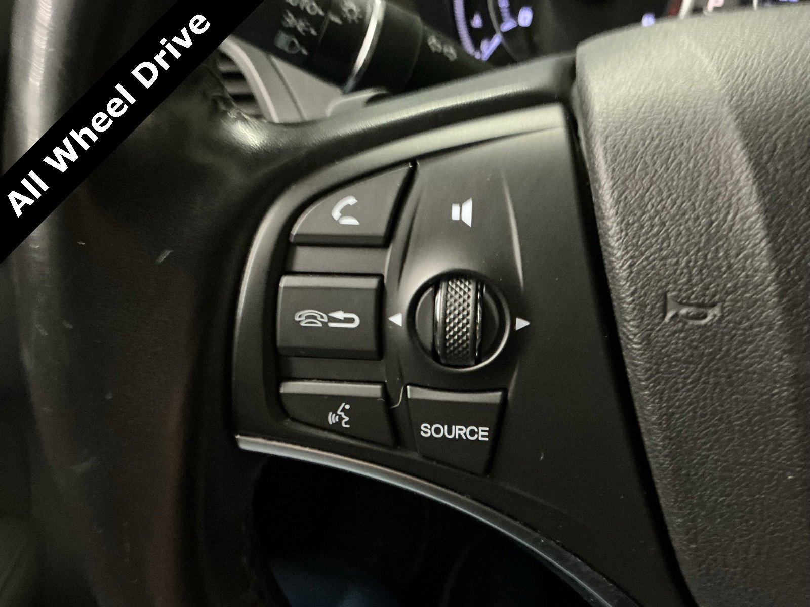 Used 2018 Acura MDX SH-AWD image 18