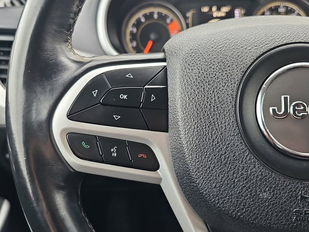 Used 2018 Jeep Cherokee Latitude Plus image 20