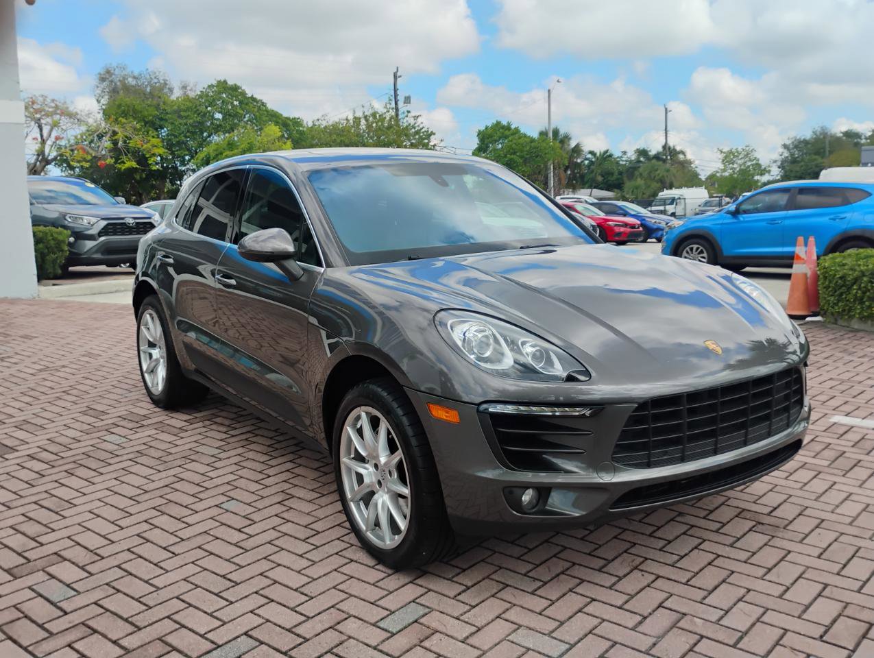 Used 2016 Porsche Macan S AWD/4WD image 46