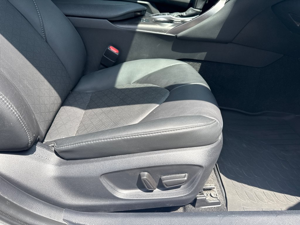 Used 2024 Toyota Camry XSE FWD image 19