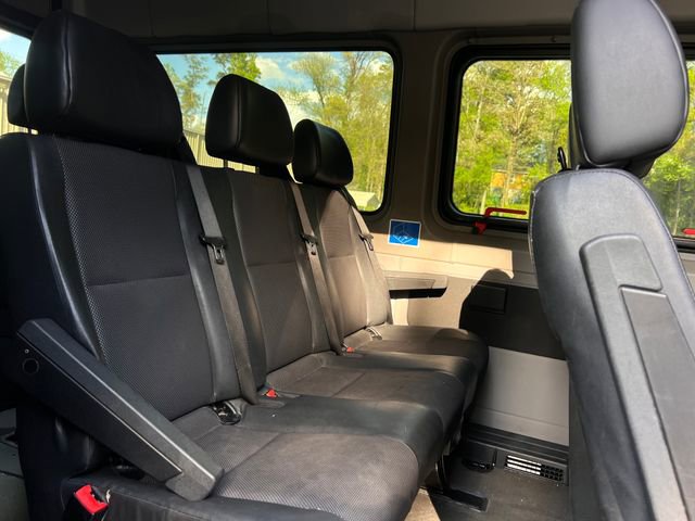 Used 2018 Mercedes-Benz Sprinter 2500 image 20