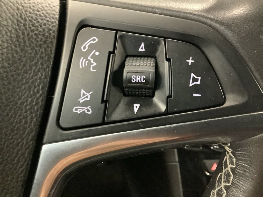 Used 2019 Buick Encore Preferred FWD image 18