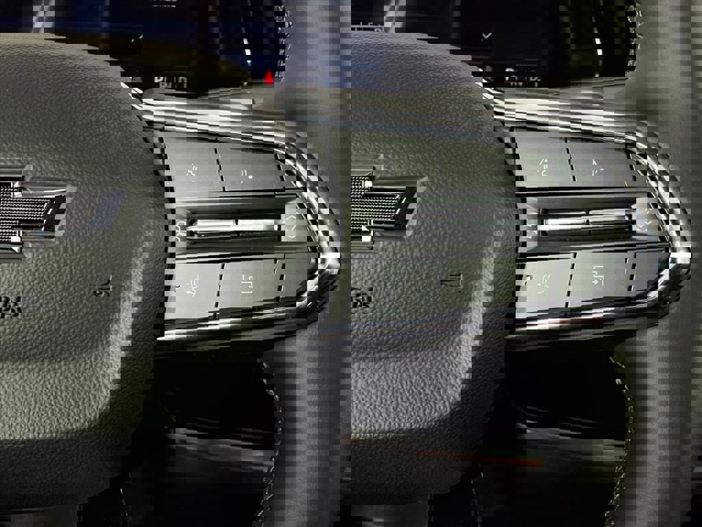 New 2026 Chevrolet Equinox LT w/ Convenience Package II image 25