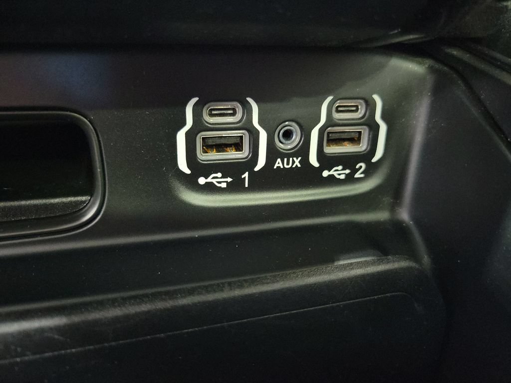 Used 2020 RAM 1500 Limited AWD/4WD image 44