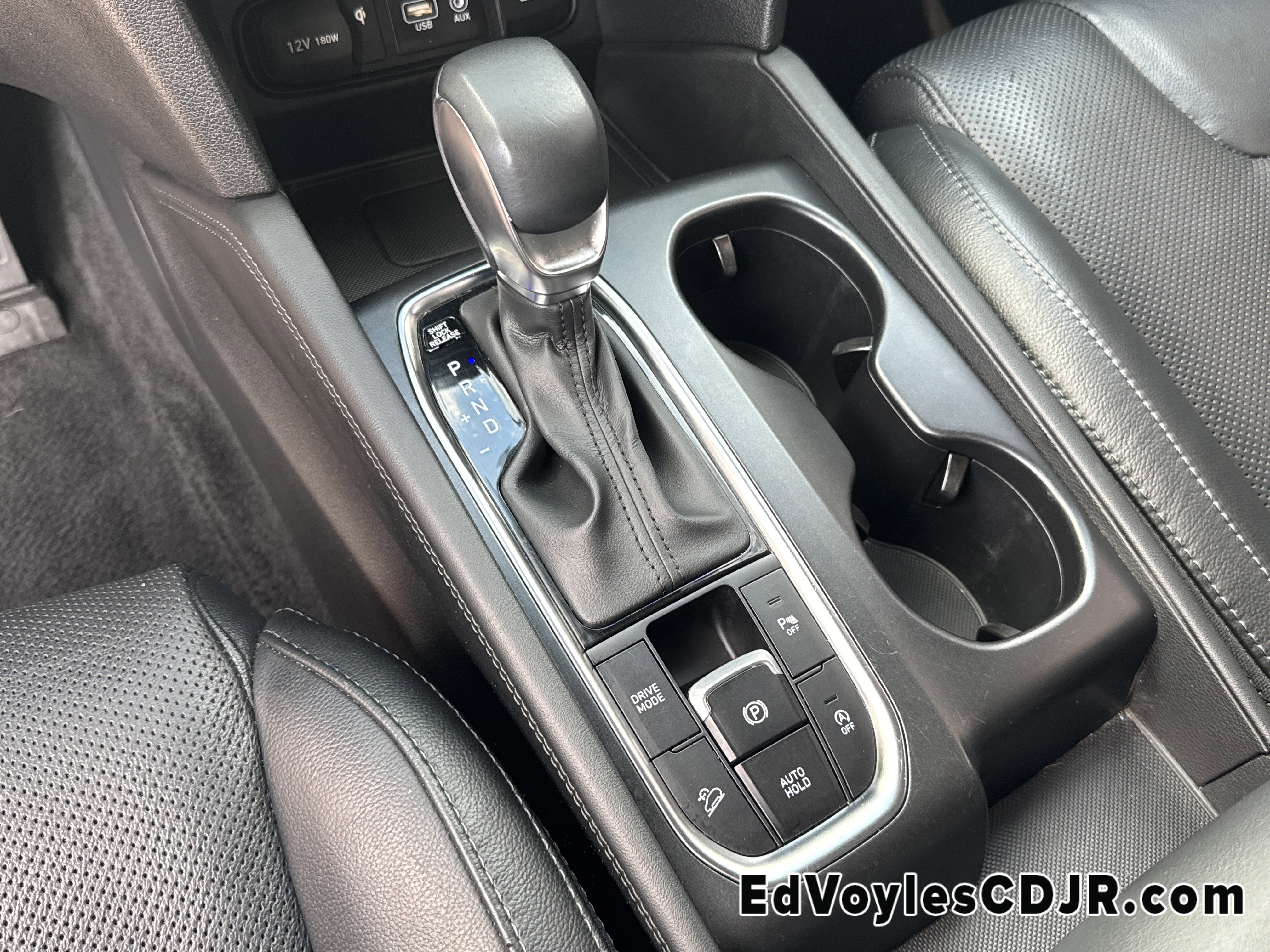 Used 2020 Hyundai Santa Fe SEL image 37