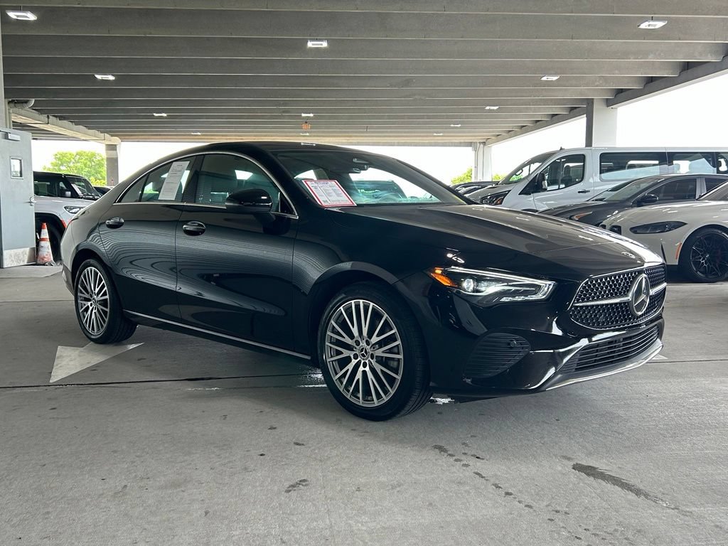 Used 2025 Mercedes-Benz CLA 250 image 3