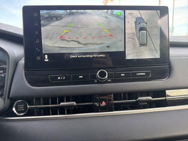 Used 2025 Mitsubishi Outlander SE image 14