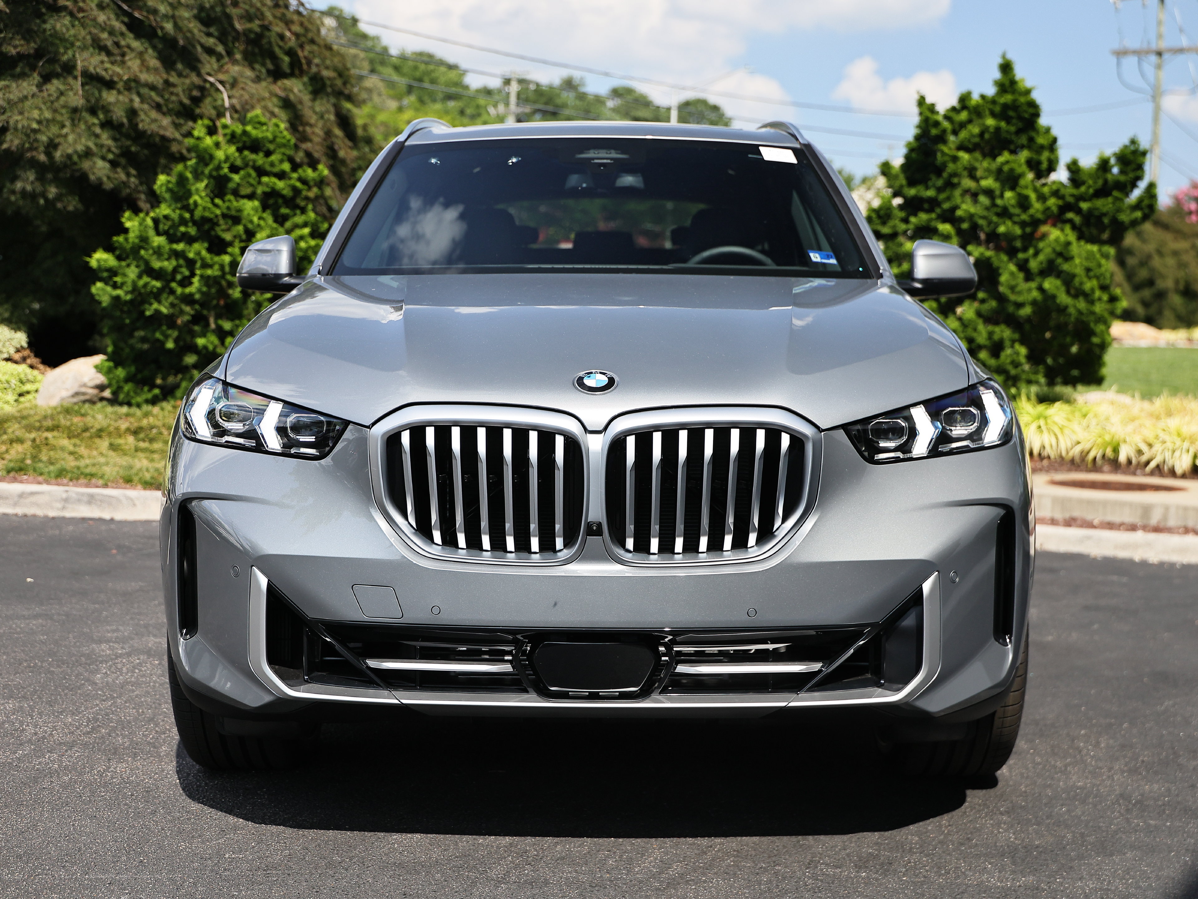 New 2026 BMW X5 xDrive40i w/ Premium Package AWD/4WD image 13