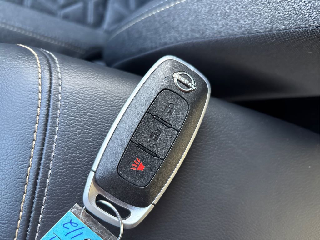 Certified 2025 Nissan Kicks SV image 36