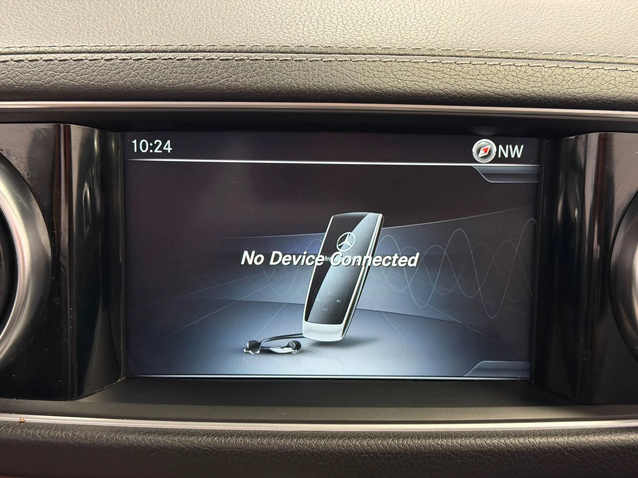 Used 2018 Mercedes-Benz SL 550 image 33