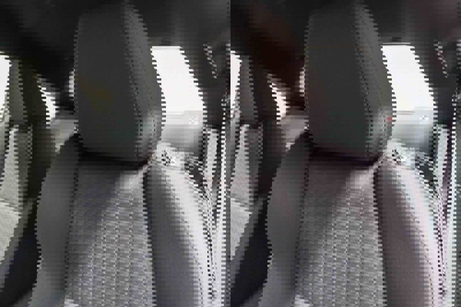 Used 2025 Toyota GR86 w/ ALL Weather Mat Package (TMS) image 21