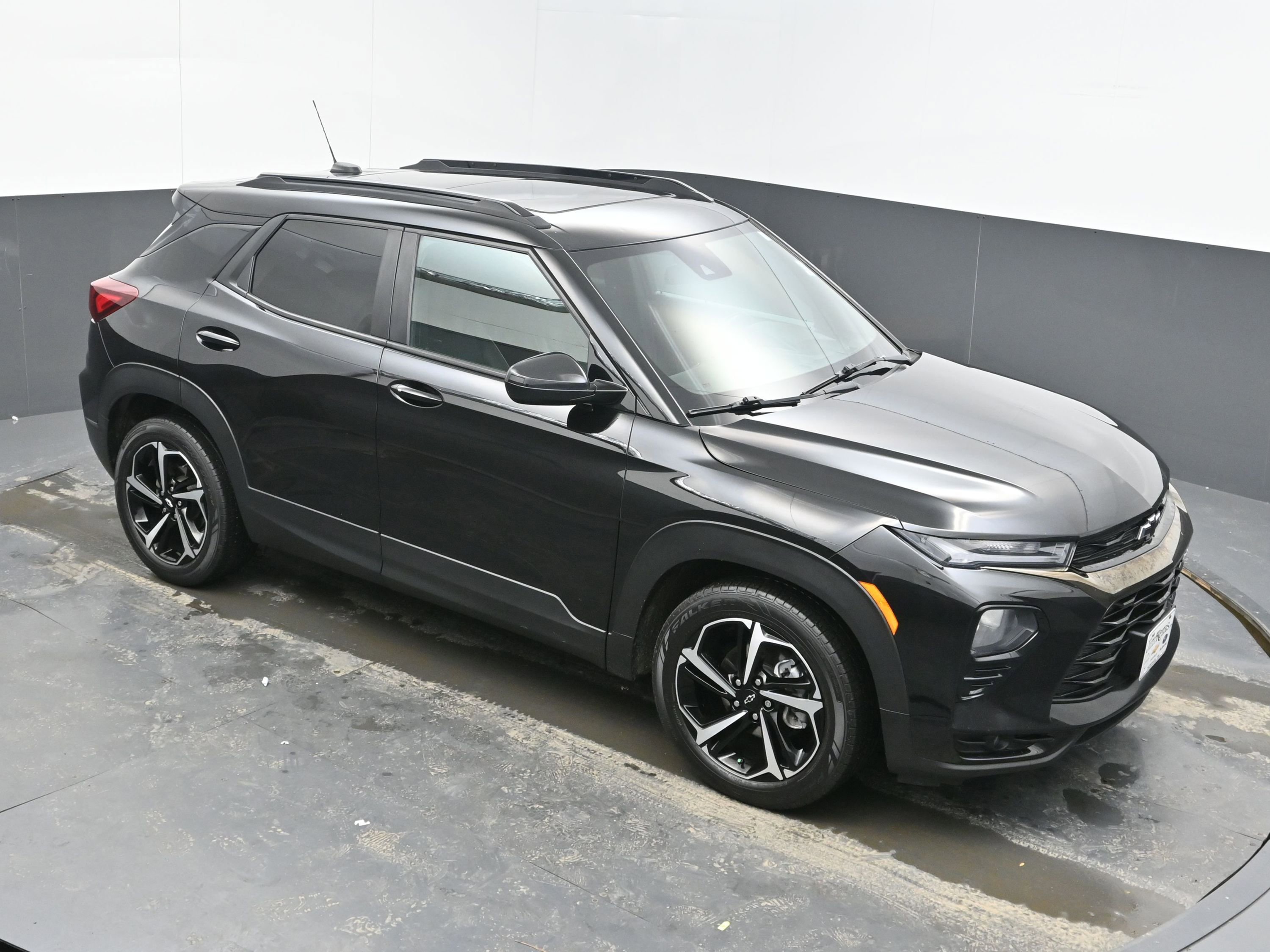 Used 2022 Chevrolet TrailBlazer RS w/ Sun and Liftgate Package image 26