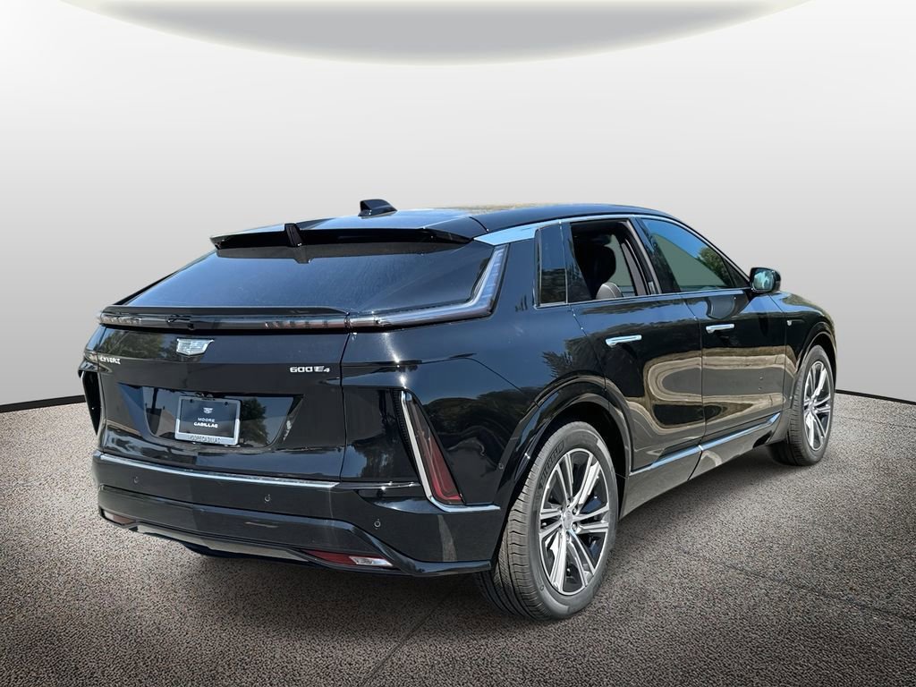 New 2026 Cadillac Lyriq Premium Luxury w/ LPO, Floor Liner Package AWD/4WD image 2