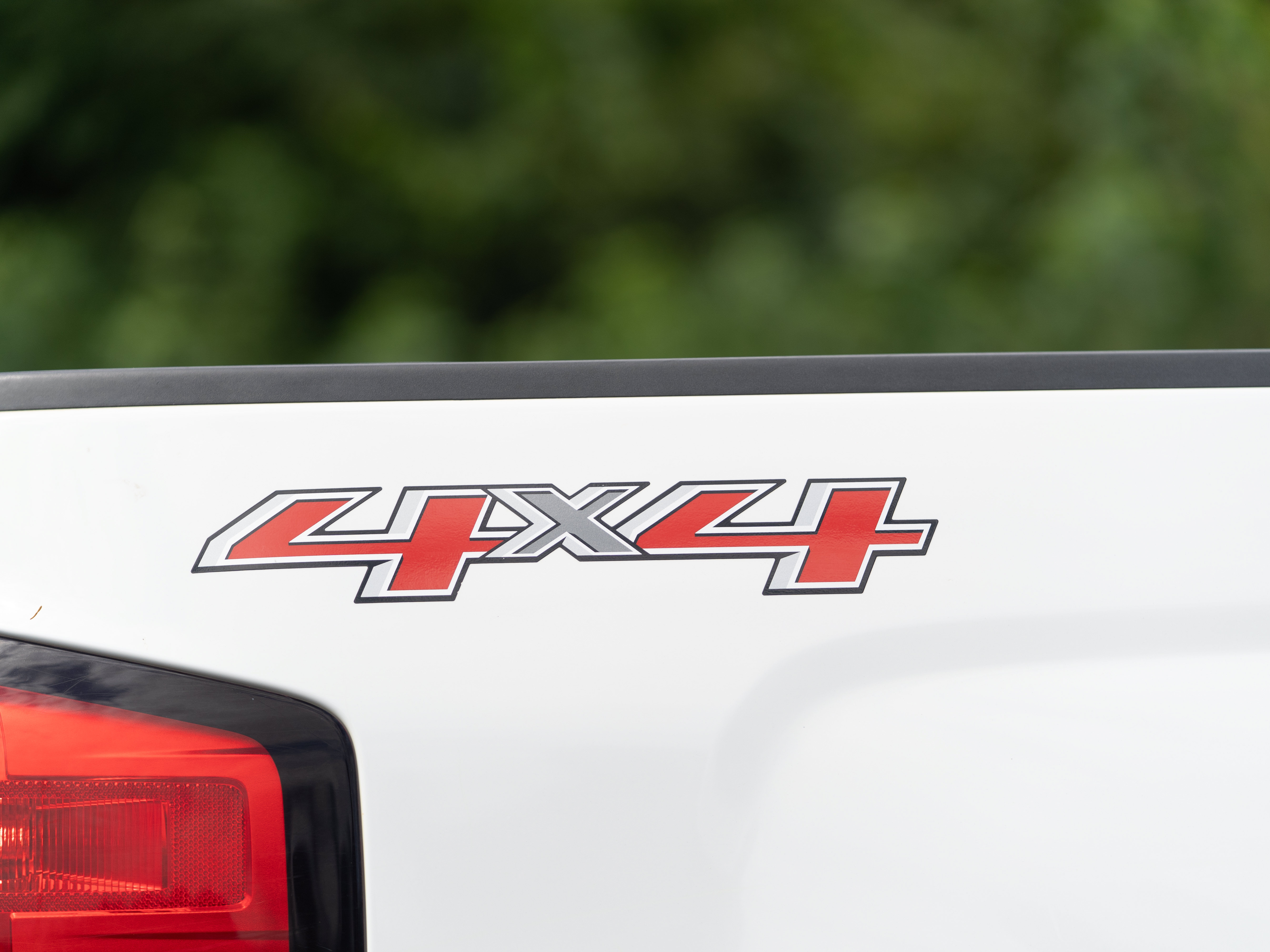 Used 2015 Chevrolet Silverado 1500 LTZ AWD/4WD image 46