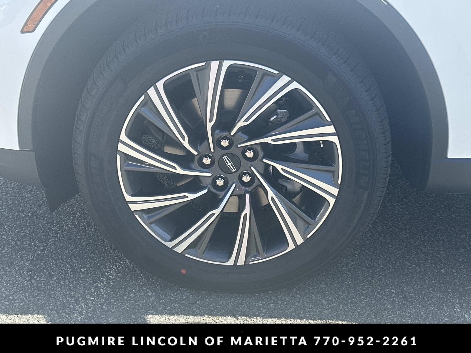 New 2026 Lincoln Aviator 2WD image 11