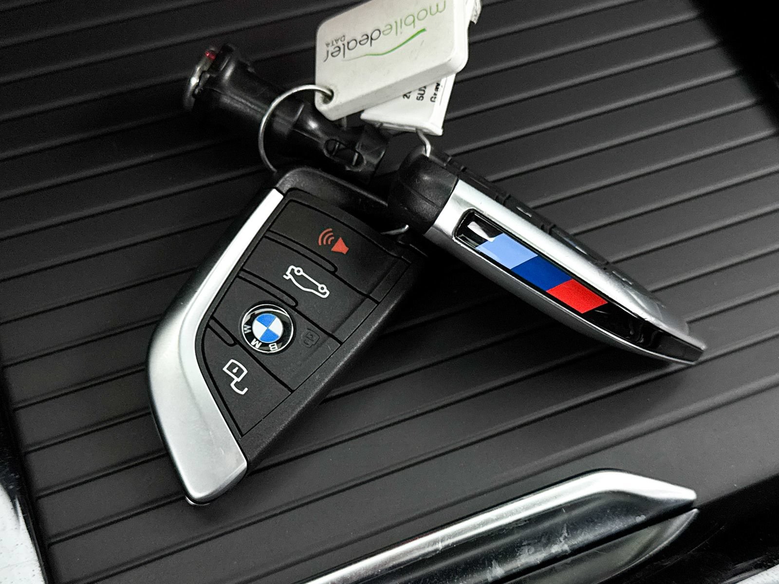 Used 2024 BMW X4 M40i w/ Parking Assistance Package AWD/4WD image 39