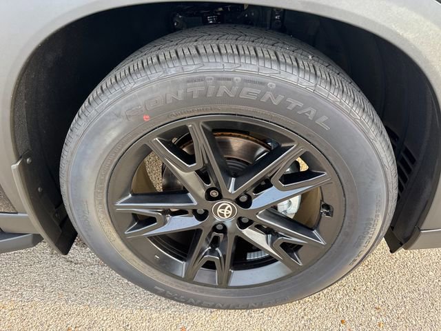 New 2026 Toyota Grand Highlander Limited image 13