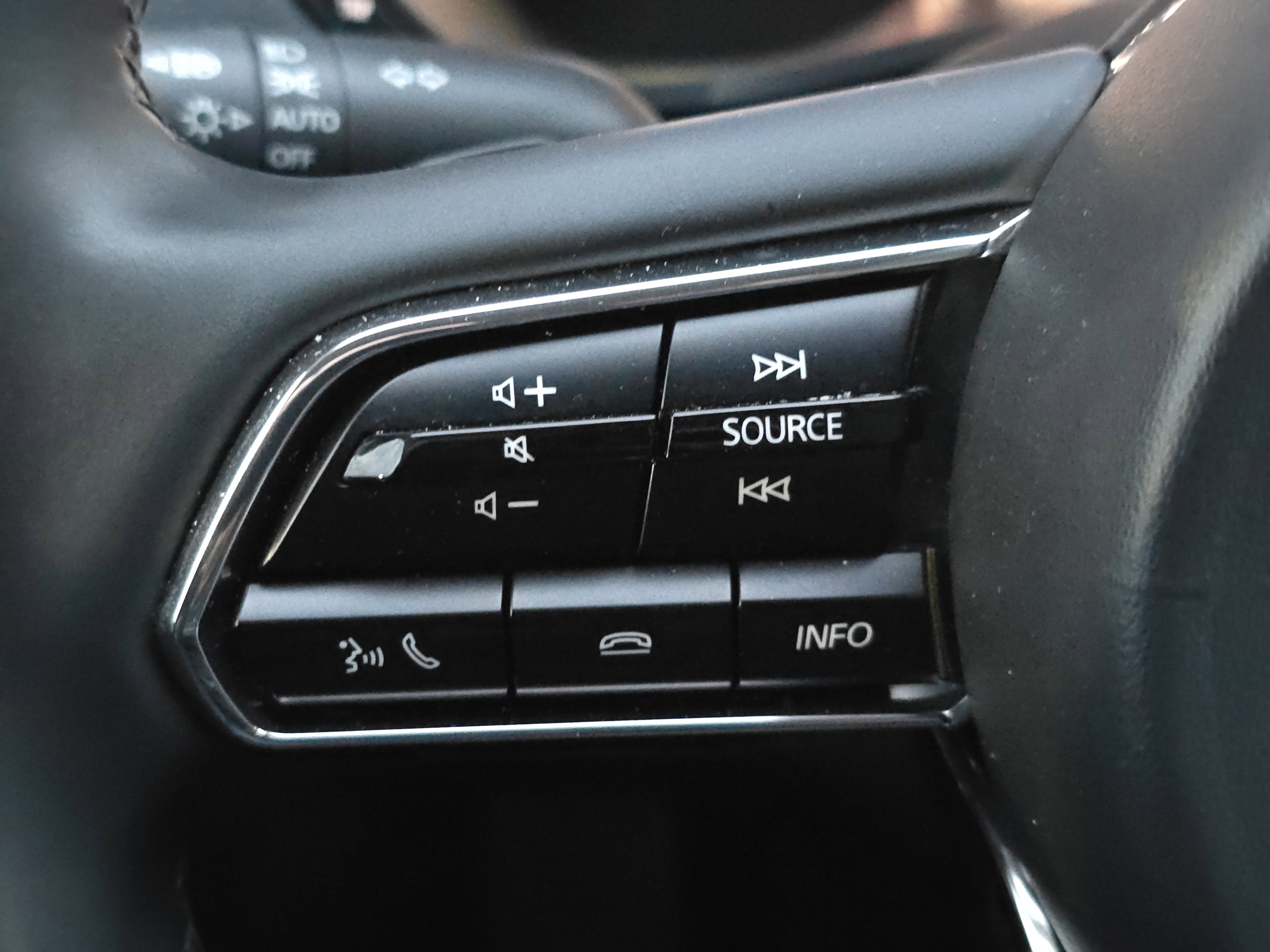 Used 2025 MAZDA CX-70 3.3 Turbo w/ Premium Package image 15