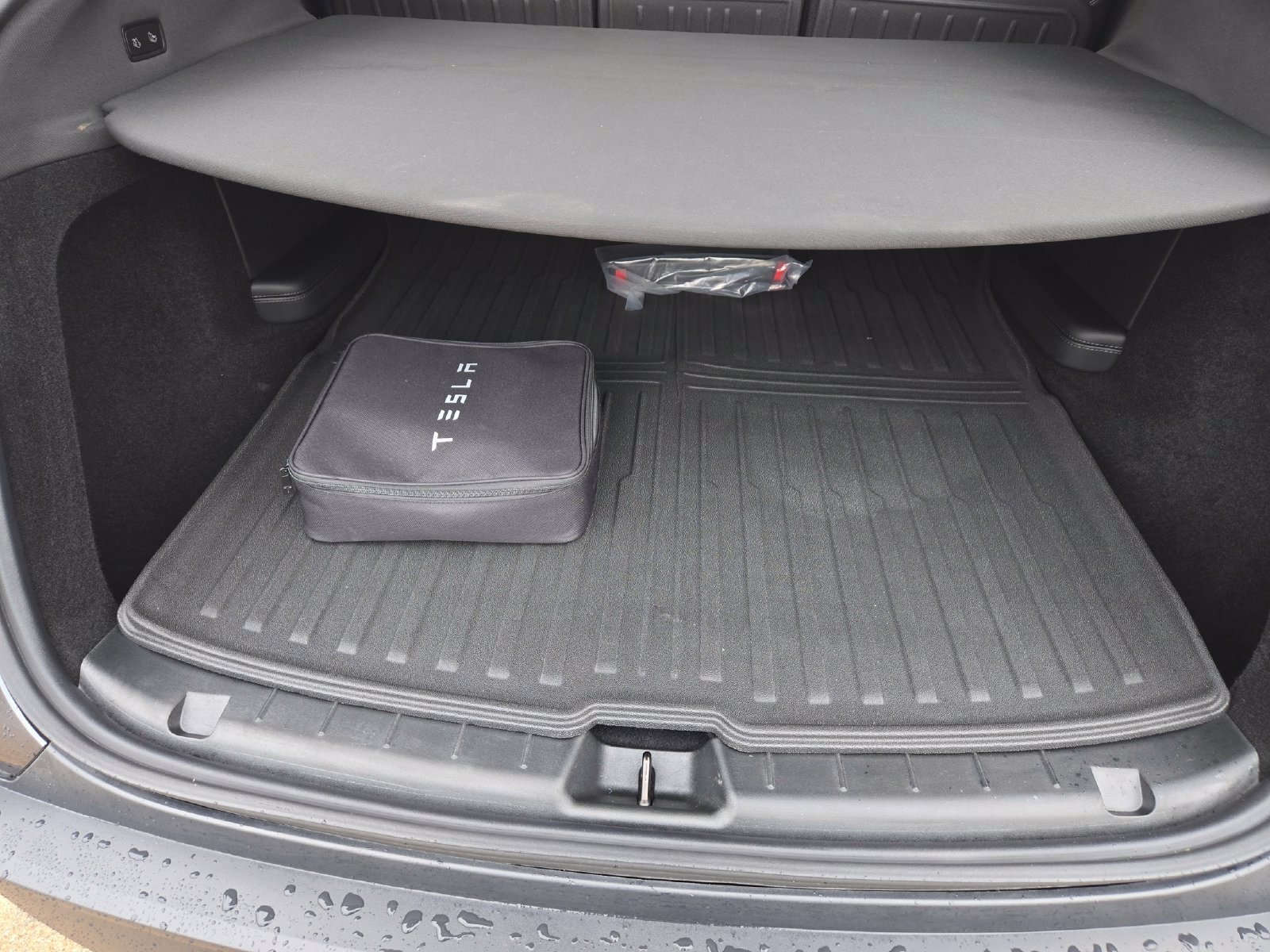 Used 2026 Tesla Model Y AWD image 27