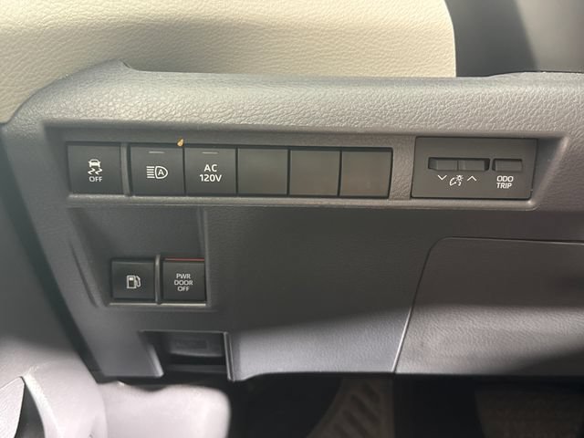 Used 2022 Toyota Sienna Limited AWD/4WD image 65