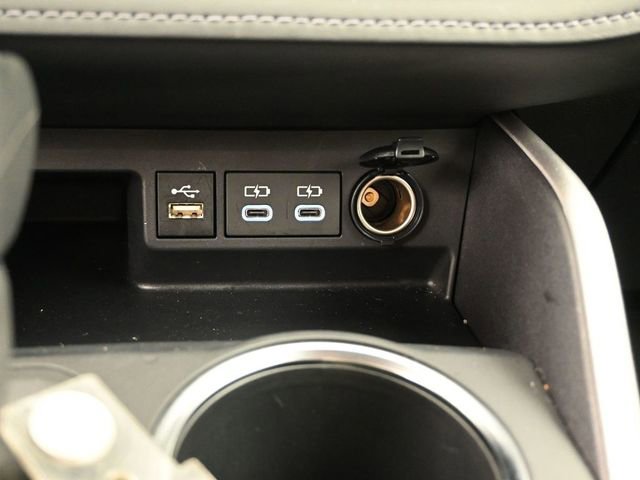 Certified 2025 Toyota Highlander LE image 17