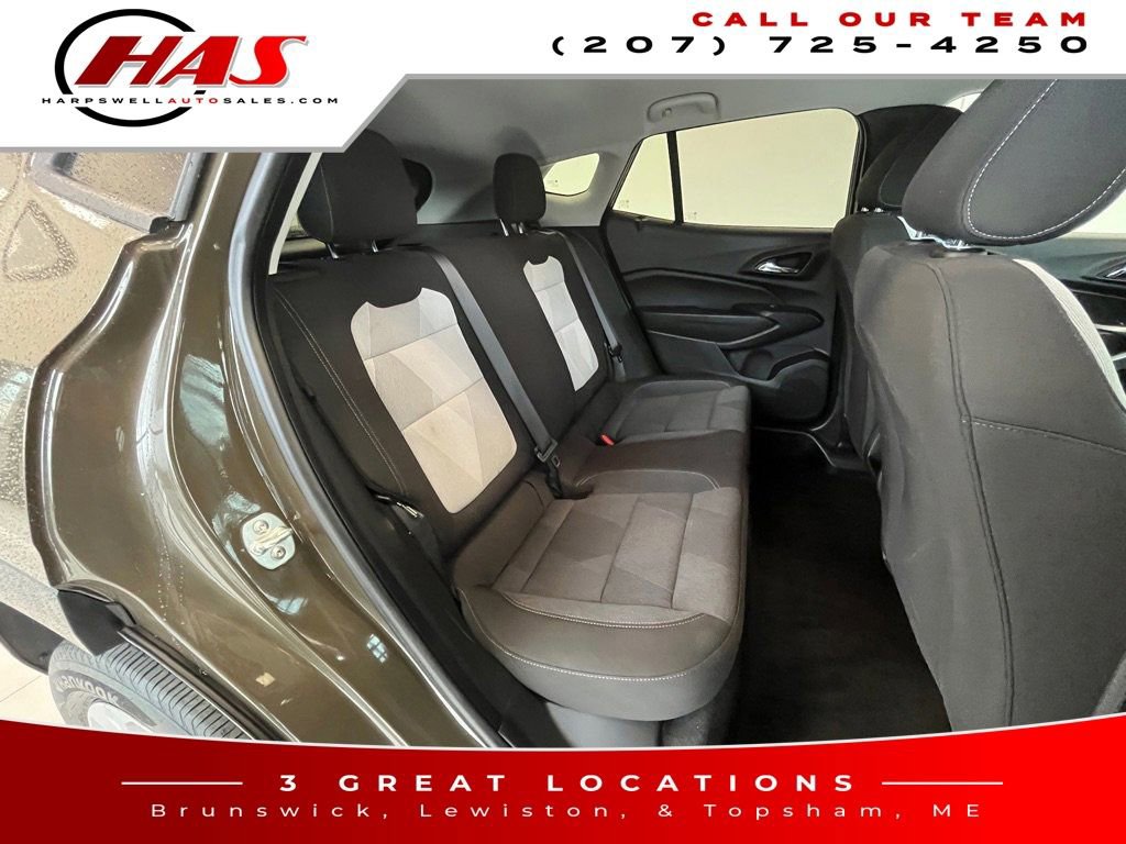 Used 2024 Chevrolet Trax LS FWD image 13