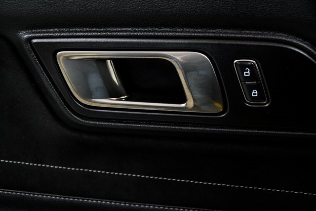 Used 2017 Ford Mustang Shelby GT350 w/ Electronics Package image 41