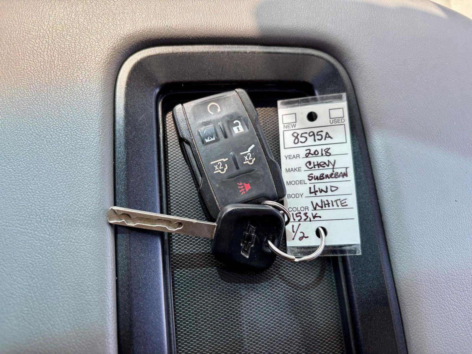 Used 2018 Chevrolet Suburban LT AWD/4WD image 35