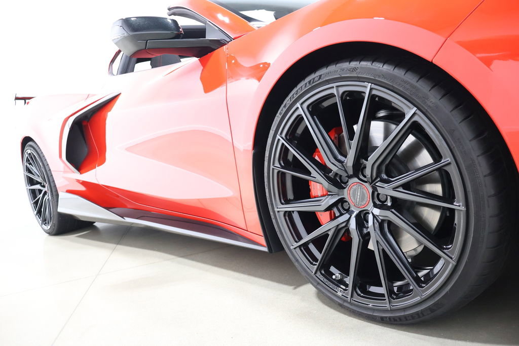 Used 2020 Chevrolet Corvette Stingray Premium Cpe w/ 3LT Preferred Equipment Group image 38