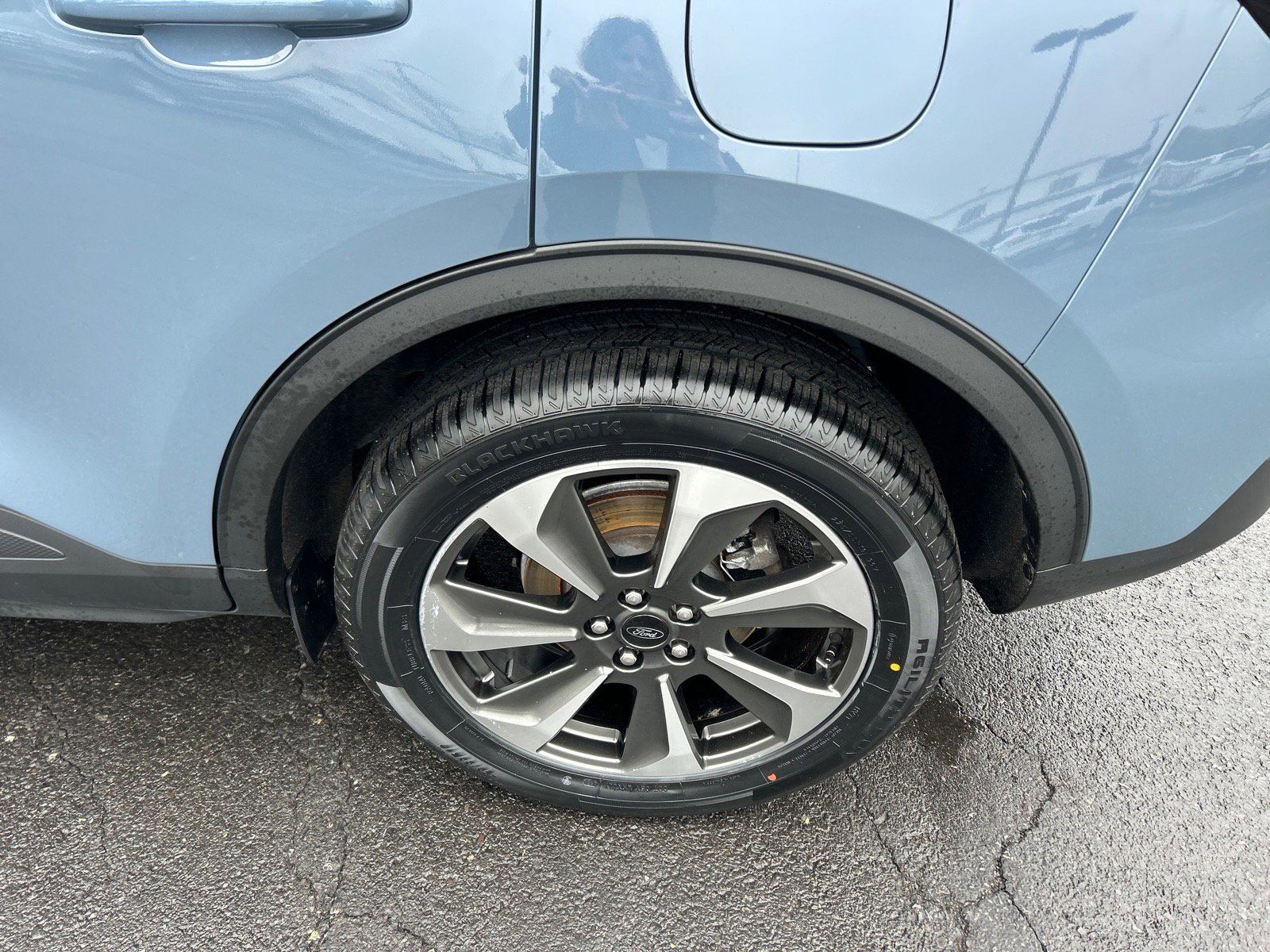 Certified 2023 Ford Escape Platinum image 32