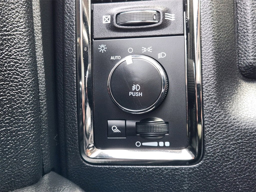 Used 2018 RAM 1500 Sport w/ Convenience Group image 17