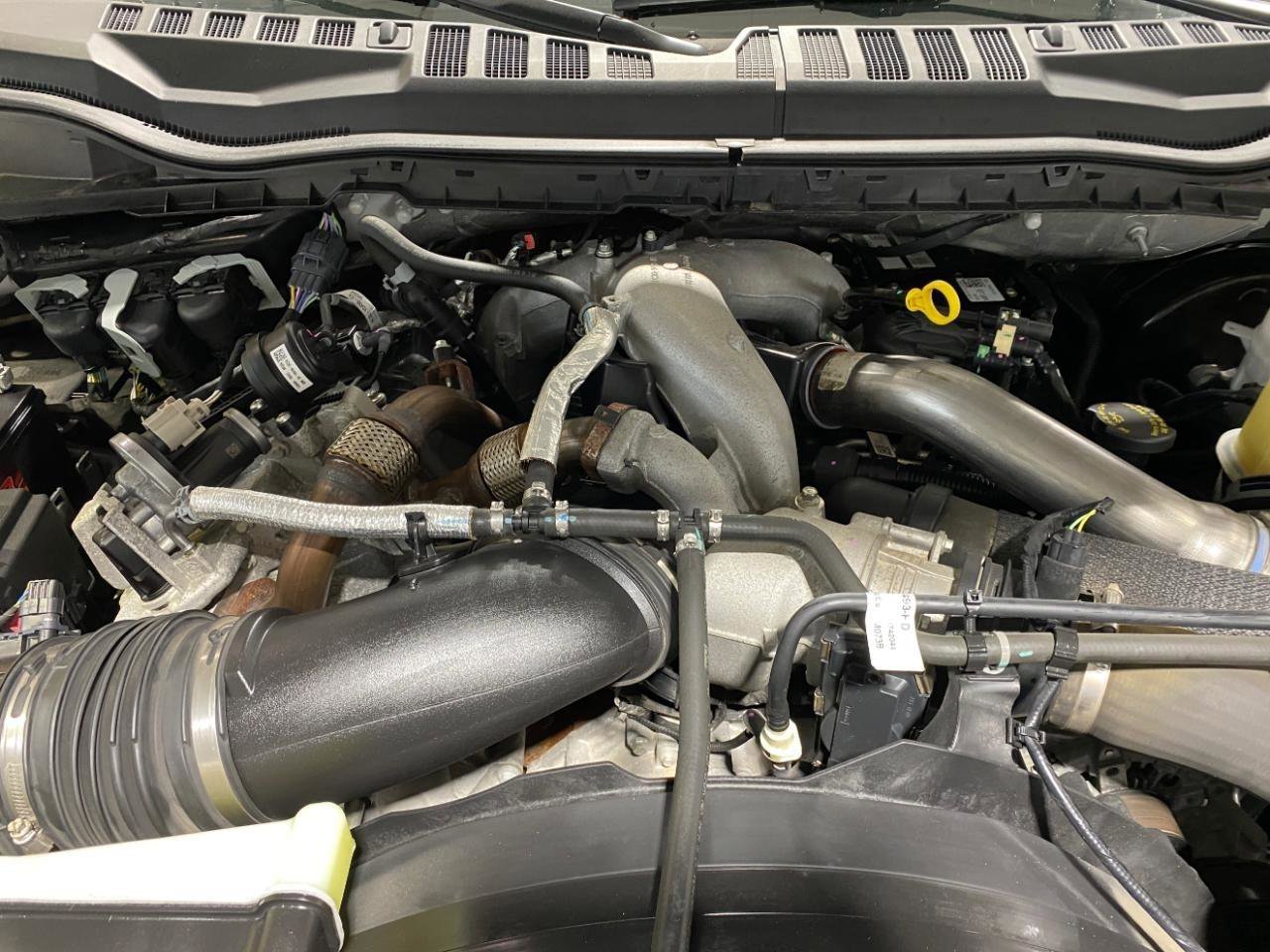 Used 2021 Ford F250 XLT w/ FX4 Off-Road Package image 22