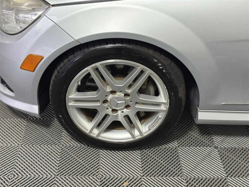 Used 2008 Mercedes-Benz C 350 Sport image 12